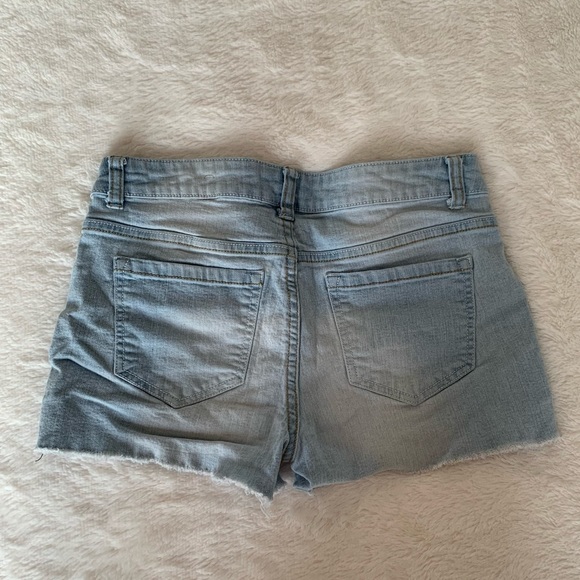 Light Wash Denim Shorts - Picture 2 of 3